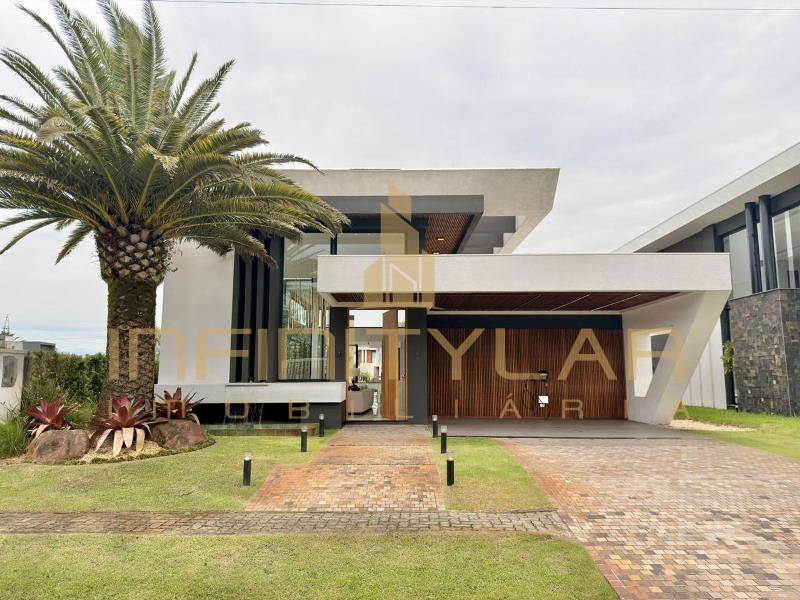 Casa em Condomínio 4 dormitórios para venda, Parque Antártica em Capão da Canoa | Ref.: 5633