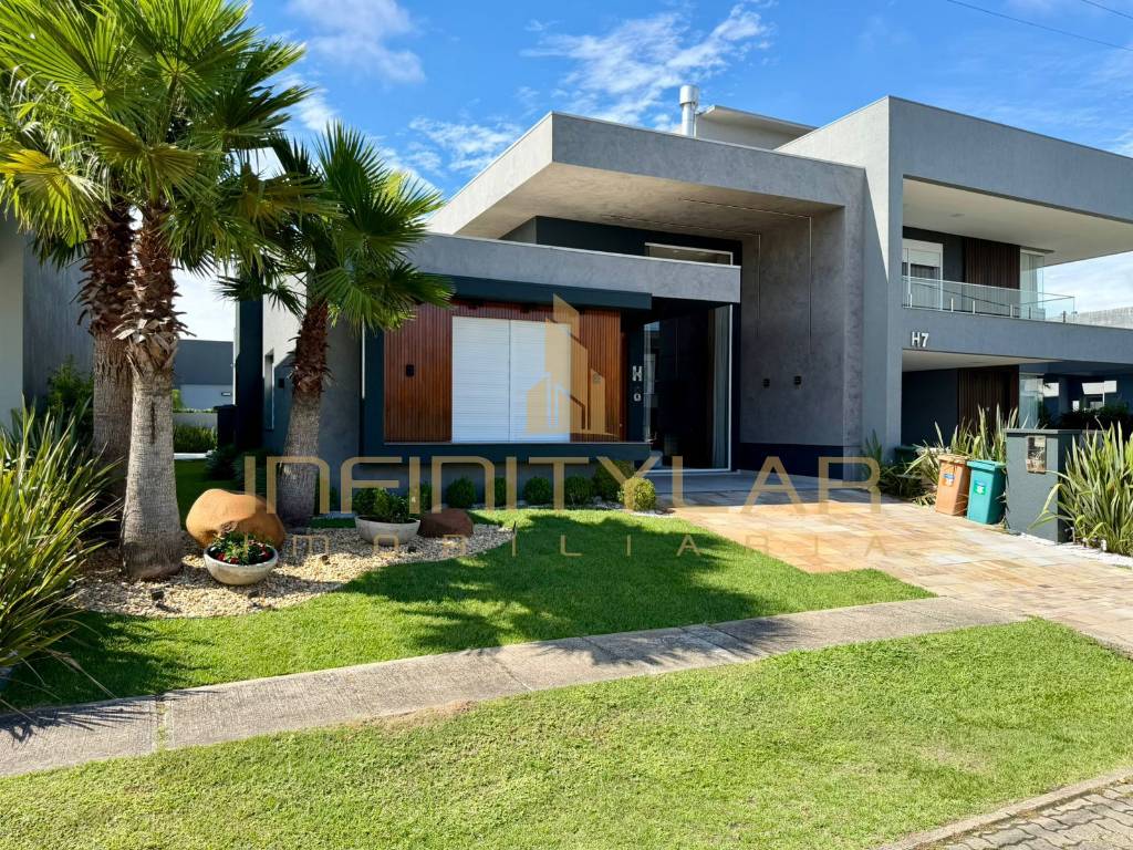 Casa em Condomínio 4 dormitórios para venda, Parque Antártica em Capão da Canoa | Ref.: 6646