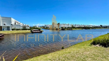 Casa em Condomínio 3 dormitórios para venda, Marina em Xangri-lá | Ref.: 10972